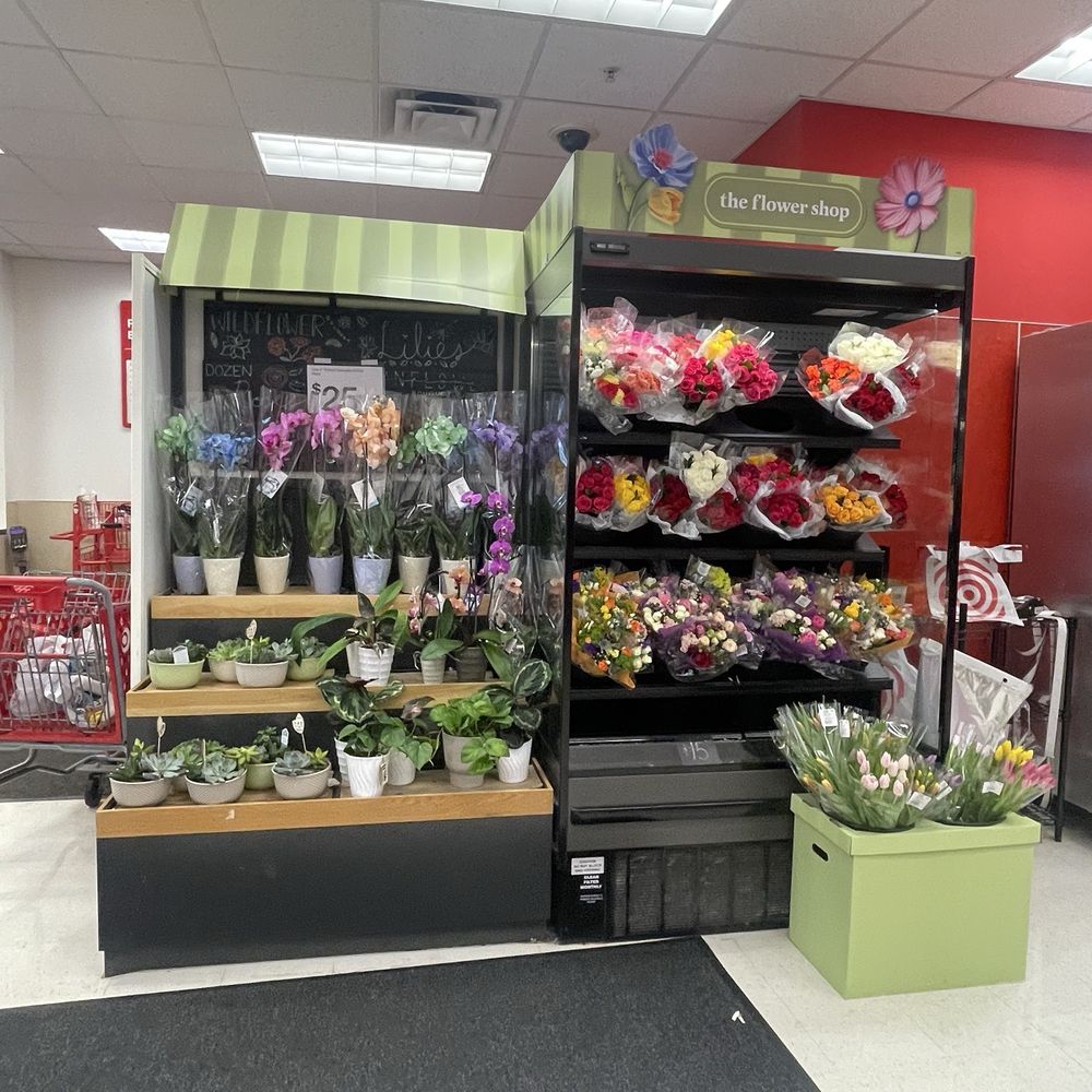 Target - 4.12.25 - Department Stores Near Me - Fairfax, Virginia