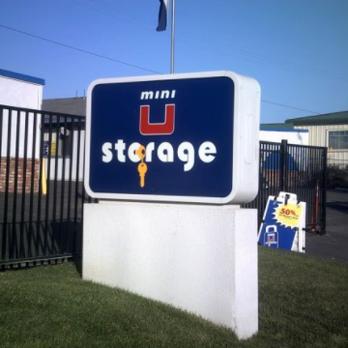 Mini U Storage - Self Storage Near Me - Warren, Michigan Mini U Storage - Self Storage Near Me - Warren, Michigan