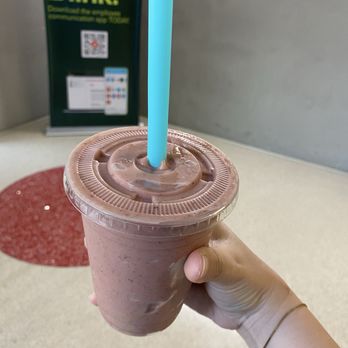 Blenz Bowls - Happy hippie smoothie - Juice Bars & Smoothies Near Me