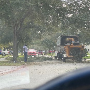 Kevin's Tree Service - Tree Services Near Me - Oviedo, Florida Kevin's Tree Service - Tree Services Near Me - Oviedo, Florida