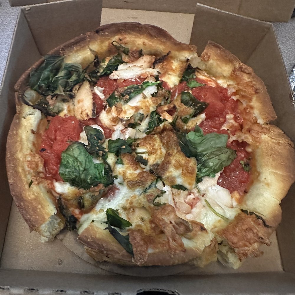 Uno Pizzeria & Grill - Pizza Near Me - Clifton, New Jersey Uno Pizzeria & Grill - Pizza Near Me - Clifton, New Jersey