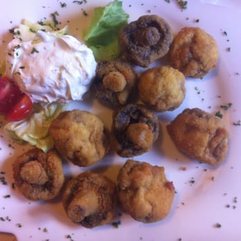 Schwarzbrennerei - Mein absoluter Favorit: die gebackenen Champignons im Teigmantel mit hausgemachtem Dipp. Köstlich! - German Near Me - Gerolstein, RP Schwarzbrennerei - Mein absoluter Favorit: die gebackenen Champignons im Teigmantel mit hausgemachtem Dipp. Köstlich! - German Near Me - Gerolstein, RP