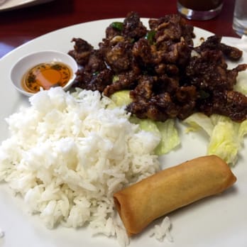 Khun Moo Thai Kitchen - House special (beef) with butter sauce. Lunch special - Thai Near Me - Northridge, California Khun Moo Thai Kitchen - House special (beef) with butter sauce. Lunch special - Thai Near Me - Northridge, California