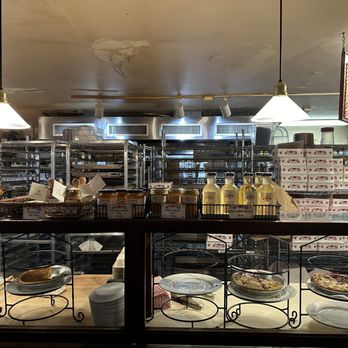 MOM’S PIE HOUSE - Updated January 2025 - 1574 Photos & 950 Reviews