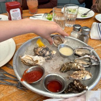 Sam's Chowder House - Oysters - Seafood Near Me - Half Moon Bay, California Sam's Chowder House - Oysters - Seafood Near Me - Half Moon Bay, California