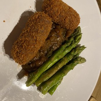 La Plazuela - Purple potatoes , grilled asparagus and green chile jam - New American Near Me - Santa Fe, New Mexico