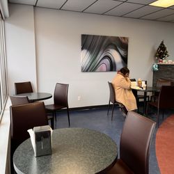 Mount Royal Bagel Factory