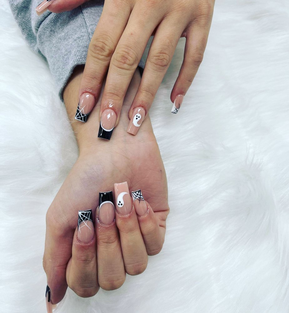 SARNIA NAILS Updated September 2024 12 Photos 1249 London Road