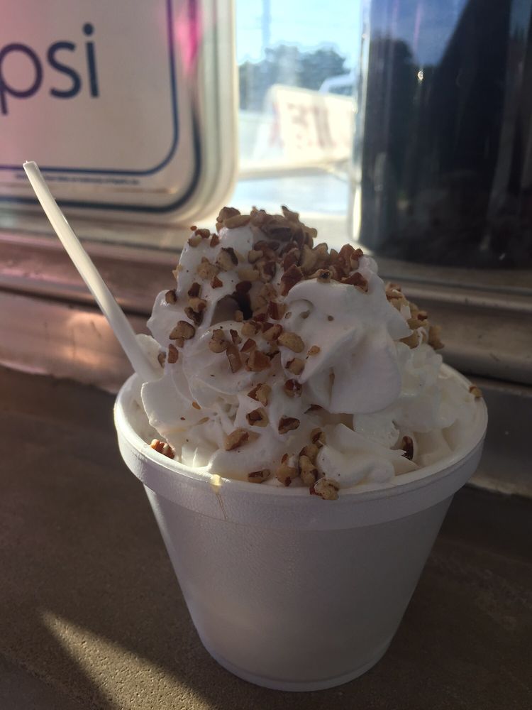 RAYMONDS DAIRY CREME Updated September 2024 315 W Maple St