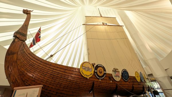 Hjemkomst Center by null