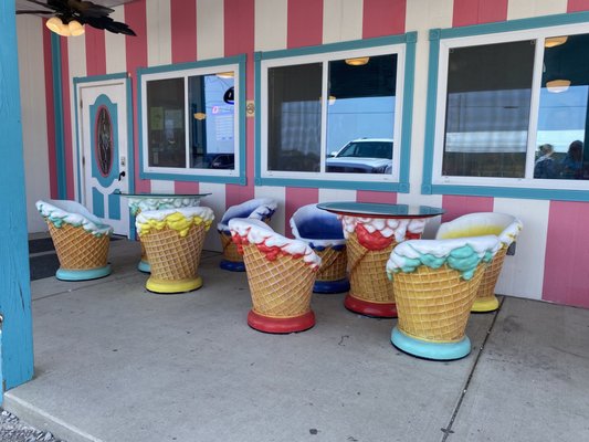 Pink Elephant Antique Mall by null