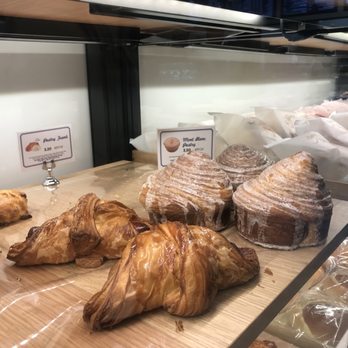 Paris Baguette - Coffee & Tea Near Me - Mountain View, California
