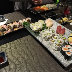 Sushi Creation - Menu repas de 3 personnes !