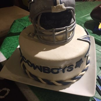 Kaoutar - Cowboys cake - Custom Cakes Near Me