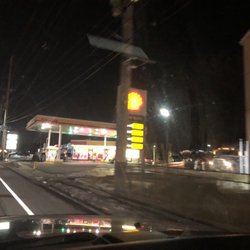 Shell - Bellmawr - 6:03PM; not closed.