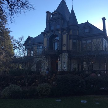Beringer Vineyards - Wineries Near Me - St. Helena, California Beringer Vineyards - Wineries Near Me - St. Helena, California