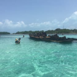 Opca Tours - Shipwreck from Hurricane Vilma