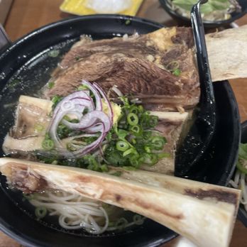 Joe's Pho Original - I died with this dinosaur bone soup; I came back to life - Vietnamese Near Me - San Leandro, California