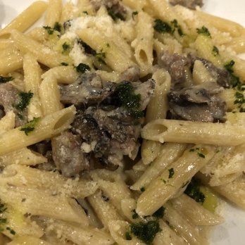 Stagecoach Place Café - Penne pasta with mushrooms - Italian Near Me - Crossville, Tennessee Stagecoach Place Café - Penne pasta with mushrooms - Italian Near Me - Crossville, Tennessee