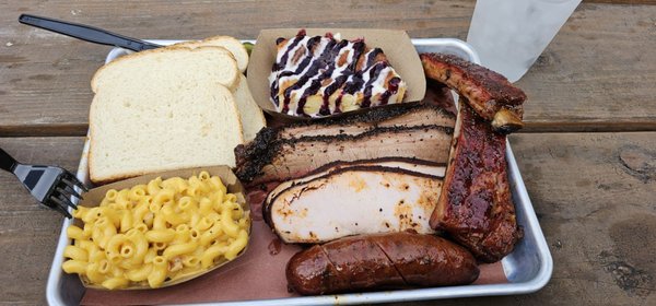 Pinkerton's Barbecue by null