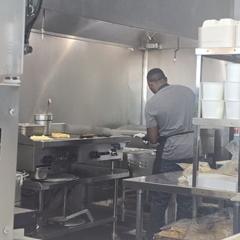 Fatboys Taco - Cook behind the cashier - Tacos Near Me - Mojave, California Fatboys Taco - Cook behind the cashier - Tacos Near Me - Mojave, California