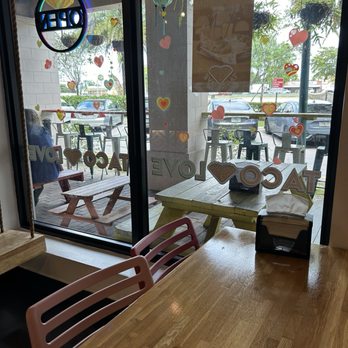 Taco Love - Inside - Tacos Near Me - Davie, Florida Taco Love - Inside - Tacos Near Me - Davie, Florida