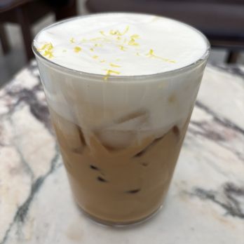 Deeply Coffee - Lemon meringue latte - Coffee & Tea Near Me - Winter Garden, Florida