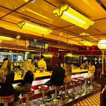 Beginner's Diner - Diners Near Me - San Diego, California