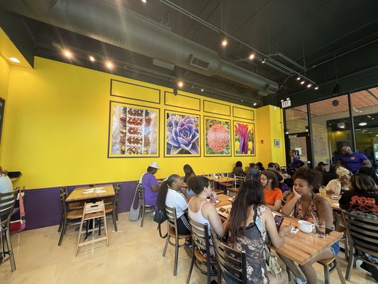 Batter & Berries South Loop by null