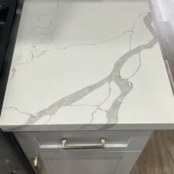 Simplified Countertops & Flooring - Beautiful quartz selection and masterful cuts. - Flooring Near Me Simplified Countertops & Flooring - Beautiful quartz selection and masterful cuts. - Flooring Near Me