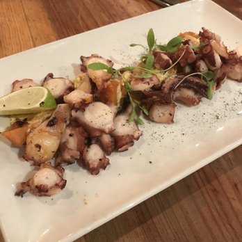 Ovejas Negras - Grilled octopus - Tapas Bars Near Me - Seville, SE Ovejas Negras - Grilled octopus - Tapas Bars Near Me - Seville, SE