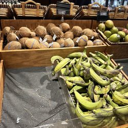Nicholas Markets The Fresh Grocer