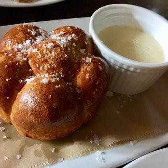 The Porter  - Pull apart pretzel with beer cheese dip - Pubs Near Me - Atlanta, Georgia