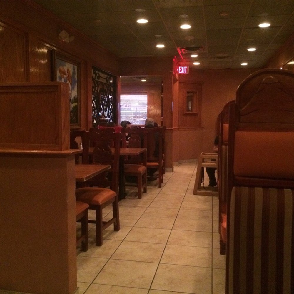 El Ranchero Mexican Restaurant - Part of the dining area - Mexican Near Me - Hagerstown, Maryland