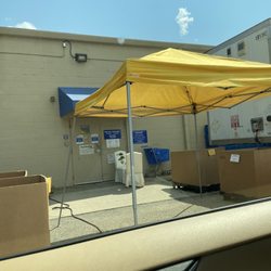Goodwill of Central and Coastal Virginia - Donation drop off in back, staffed during business hours to help you unload