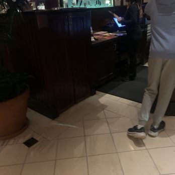 The Cheesecake Factory - Desserts Near Me - Newark, Delaware