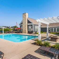 The Ravines at Rocky Ridge - Resort Style Pool