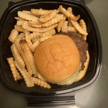 Great Wolf Lodge - Kids burger - Water Parks Near Me - Gurnee, Illinois Great Wolf Lodge - Kids burger - Water Parks Near Me - Gurnee, Illinois
