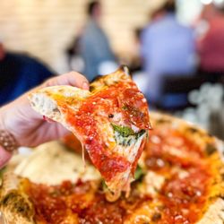 Posto Italian - Soppressata pizza