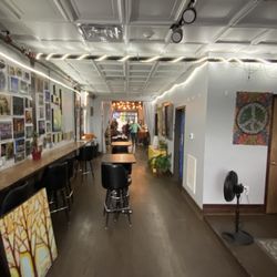 The Cascade Draft House - Live open mic music