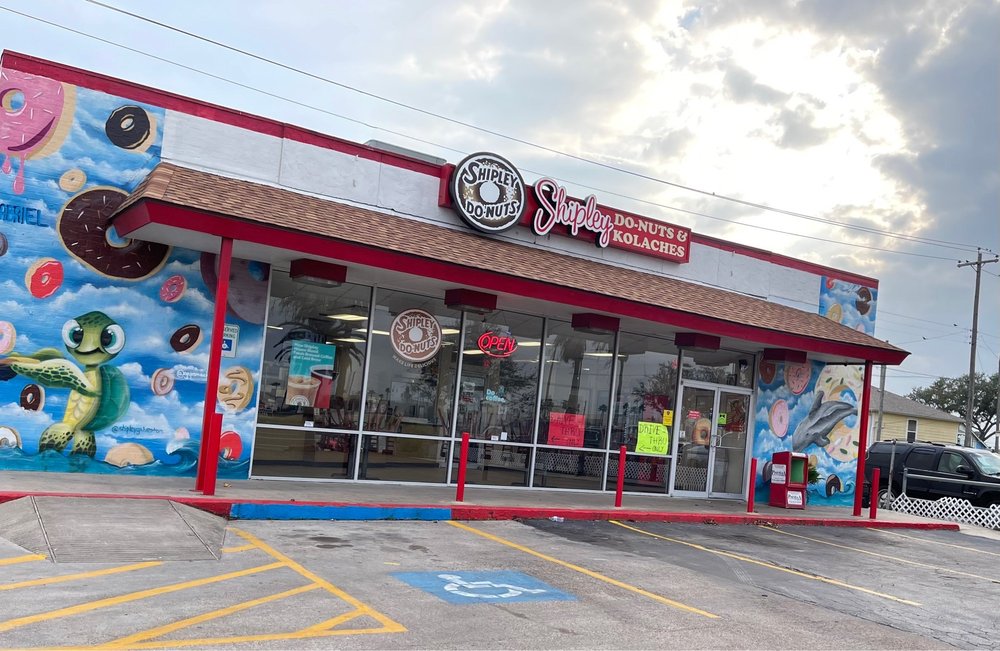 SHIPLEY DONUTS Updated September 2024 40 Photos & 40 Reviews