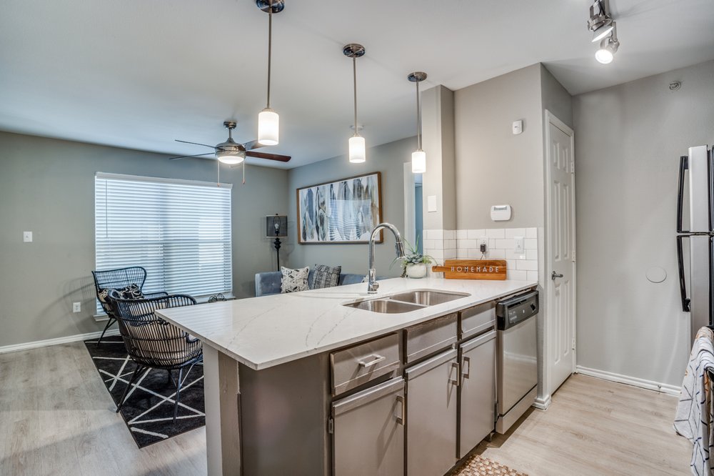 THE LANEY APARTMENTS Updated October 2024 7474 Skillman St, Dallas