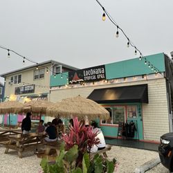 LocOhana Tropical Grill - Outdoor tikis with good tunes but limited reprieve from the rain