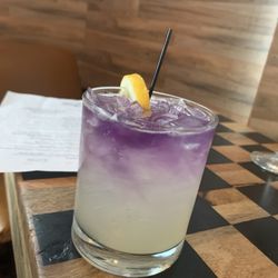 Libations 317 - Lemon Lavender Gin Fizz, yum!