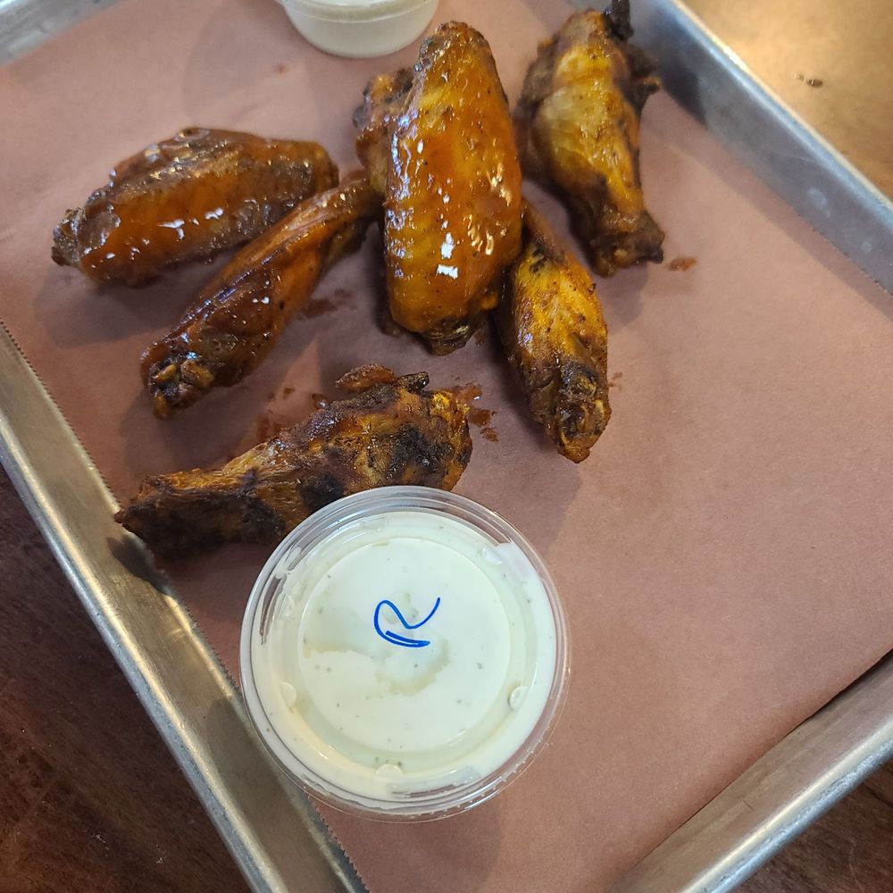 Honey's BBQ - Wings - Barbeque Near Me - Davenport, Florida Honey's BBQ - Wings - Barbeque Near Me - Davenport, Florida