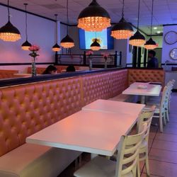 BawarcHi Indian Cuisine Mt. Juliet - Ambience