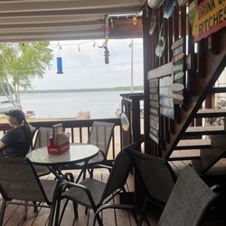 Slo's Pub