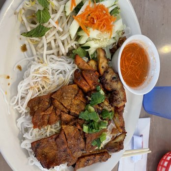 Pho Island - Pork & Charbroiled beef with rice vermicelli - Vietnamese Near Me - Chino, California
