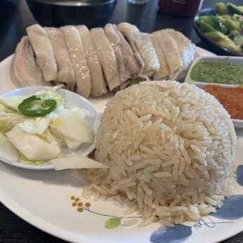 Cluck2Go - Hainan chicken rice (dark meat) - Hainan Near Me - Rowland Heights, California Cluck2Go - Hainan chicken rice (dark meat) - Hainan Near Me - Rowland Heights, California
