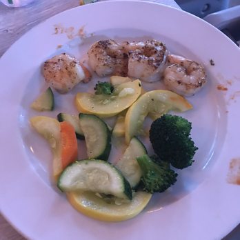 Key Largo Conch House - Kids GF meal - Seafood Near Me - Key Largo, Florida